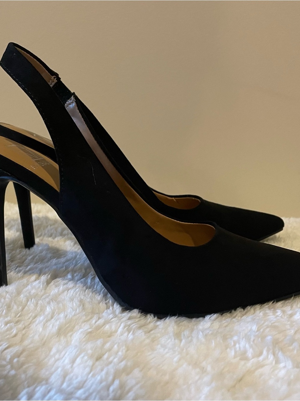 Brand new Elegant Black Pointed Slingback Stiletto Heels